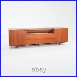 1990s ARCO / Poliform Cabinet in Cherry Wood with Glass Display Case 96x30x22