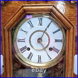 ANT/VTG New Haven Gingerbread Clock Refurbished Oak Case Wind-up Pendulum Works