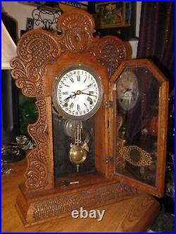 Antique INGRAHAM Oak Case Gingerbread Mantel Shelf Clock with Key & Pendulum