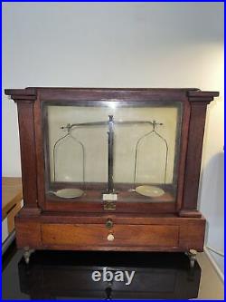 Antique Pharmaceutical or Science Scale in Wood Glass Case Henry Troemner w Wgts