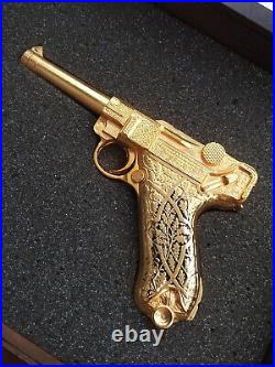 Biohazard 3 Resident Evil 3 Toy Gold Luger in Glass Wood Case 1999 v. RARE