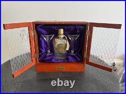 Crown Royal Special Reserve Wood Acrylic Hinged Door Display Cabinet Glass Set