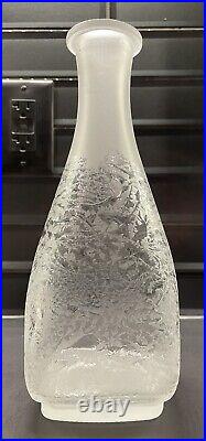 Frosted Decanter & 2 Wine Glasses, Wood Display Case, ARC Slovenia, Polar Bear