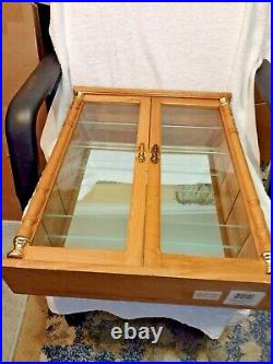 HARD WOOD MIRROR/GLASS DISPLAY CASE With 3 SHELVES