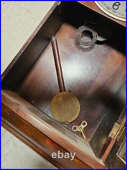 New Haven clock time and chime /beveled glass case/runs/