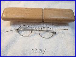 SCARCE 19th CENTURY 2 PIECE ELM WOOD CASE WITH SILVEROID READING GLASSES