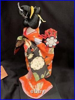 Vtg Japanese Geisha Doll Silk Kimono in a Wood Glass Case