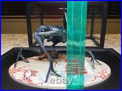 War Of The Worlds Alien Model Kit In Large Glass And Wood Display Case